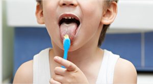 Cleaning your Tongue with a Toothbrush