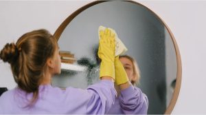 How to Clean Mirrors