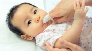 How to Clean a Newborn Baby's Tongue