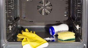 Method 6 - Cleaning Oven Racks with Easy-Off Oven Cleaner