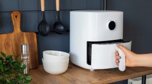 Step-by-Step Guide to How To Clean Air Fryer