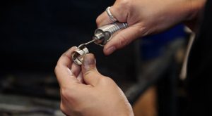 Tips for maintaining the shine of a silver ring